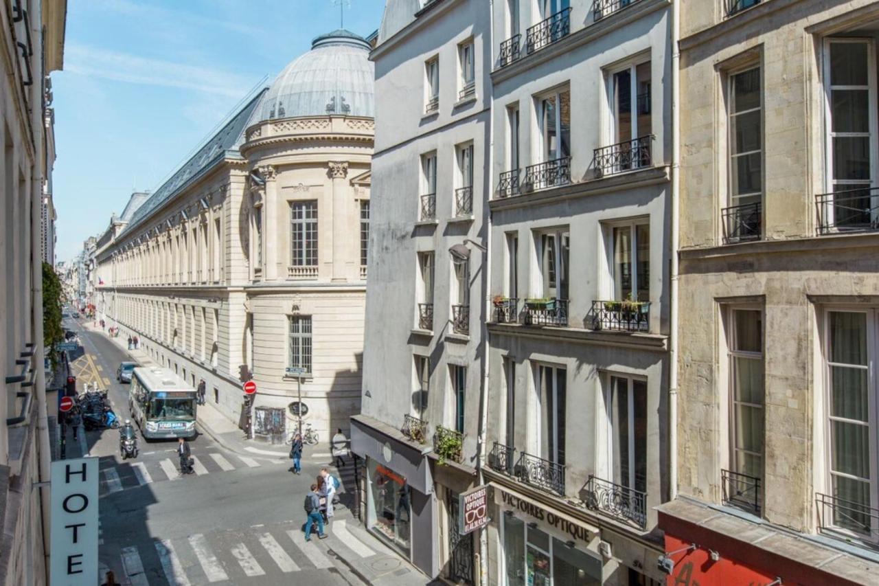 Apartment Brand New Near Louvre And Opera *